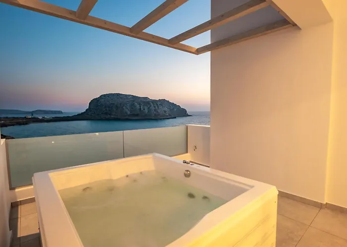 Thalasidi Luxury Ξενοδοχείο με διαμερίσματα 4*