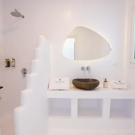 Thalasidi Luxury Apartahotel Arkasa