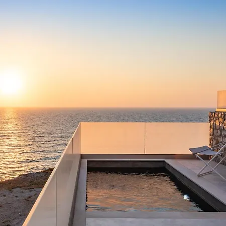 Thalasidi Luxury Apartahotel Arkasa